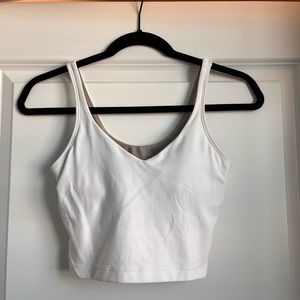 LULU Align tank